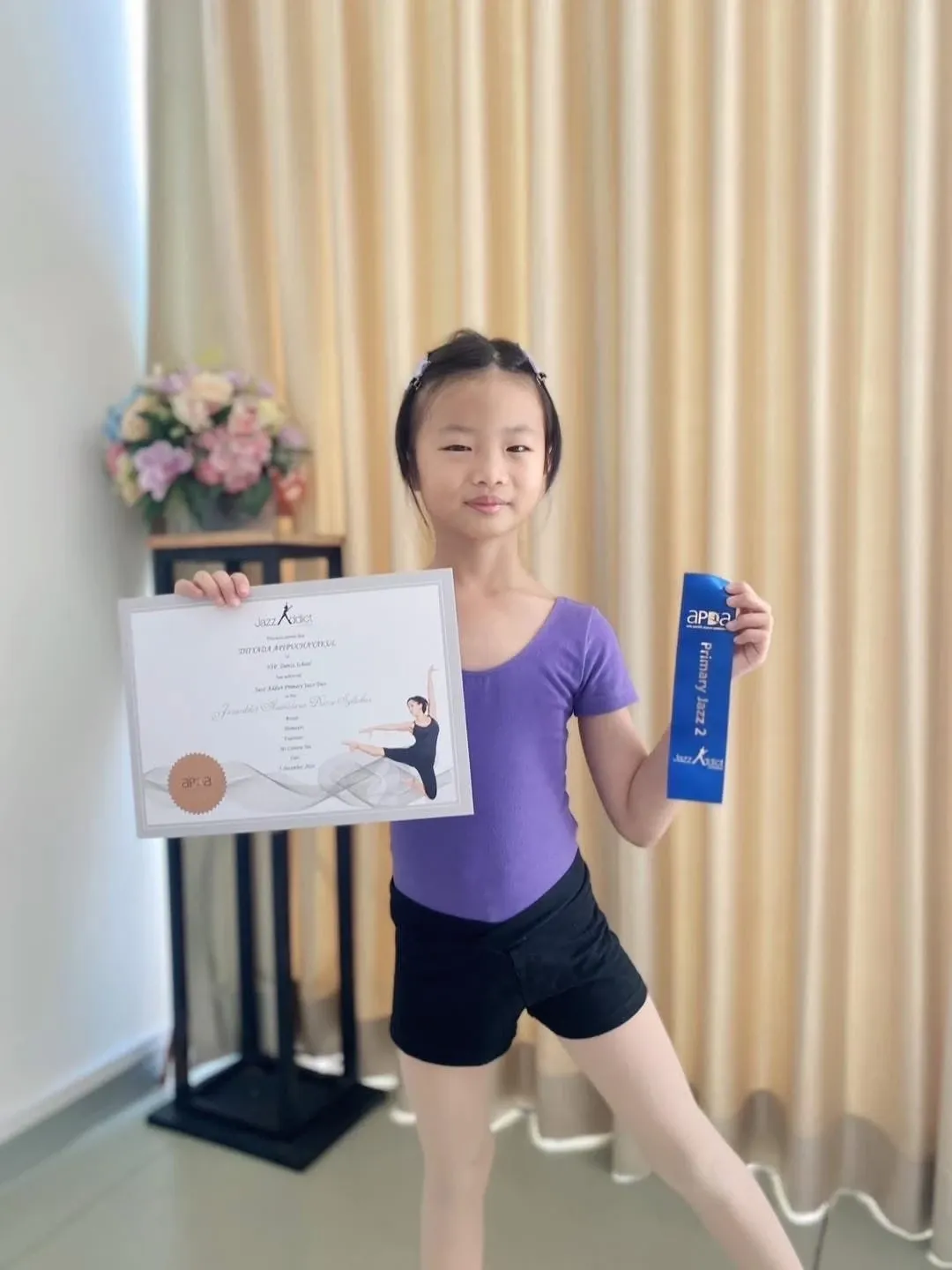 ขอแสดงความยินดีกับน้องรินะกับเหรียญทองด้วยนะคะ รายการ APDA Jazz and Urban Winter Examination with Ms. Corinne Yee